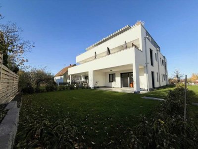 Hochwertige Neubauwohnung mit eigenem Garten