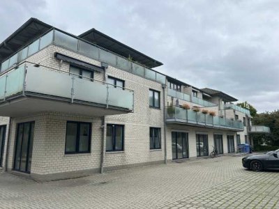 Charmante 3-Zimmer-Eigentumswohnung mit Dachterrasse und Stellplatz in Emden - Früchteburg
