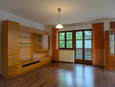 Zentral gelegene 2 ZKB mit offenem Grundriss und Süd-Balkon