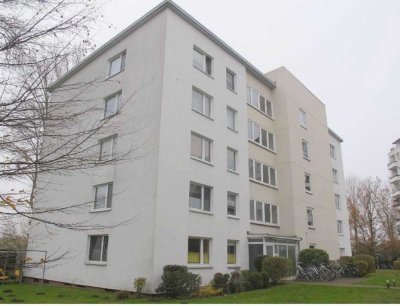 Exklusive, geräumige und modernisierte 1-Zimmer-Wohnung mit Balkon in Lübeck