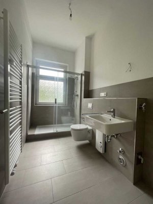 *Balkon*Erdgeschoss*Erstbezug nach Sanierung*