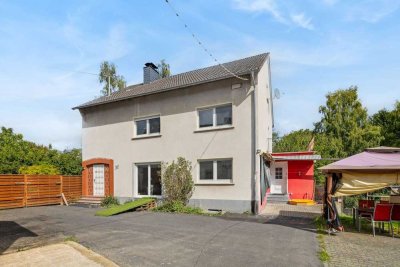 Modernisiertes Einfamilienhaus mit Weitblick – viel Platz, großer Garten, ruhige Lage