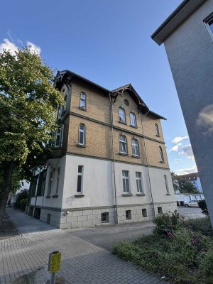 Erstbezug nach Renovierung | 4-Zimmer, Wohnküche, Balkon
