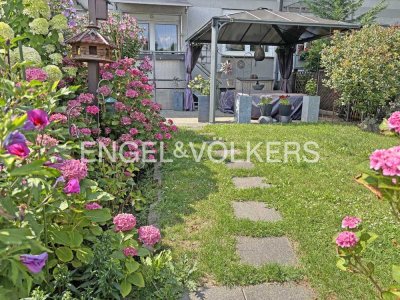 Charmante  3-Zimmer-Eigentumswohnung in ruhiger Lage mit hübschem  Blumengarten im Sondernutzungs...
