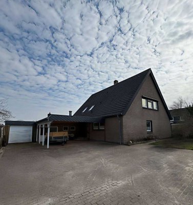 Großzügiges Einfamilienhaus mit zwei Einliegerwohnungen auf Pellworm