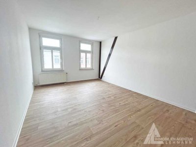 Frisch sanierte 3-Raum-Wohnung mit Balkon