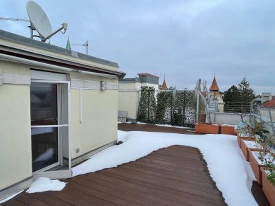 TRAUMHAFTE DACHTERRASSE MIT HERRLICHEM FERNBLICK! 4 Zimmer Nähe Grinzinger Allee!
