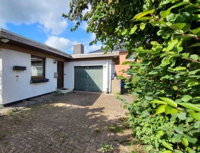KAUFVERTRAG IN VORBEREITUNG !!! Gut geschnittener Bungalow in Stuvenborn mit sanierungsbedarf