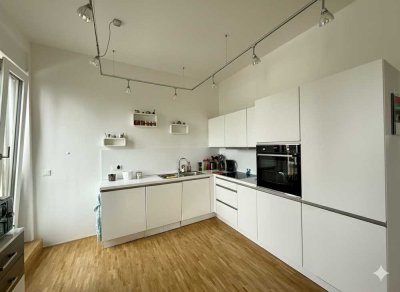 Nachmieter gesucht für moderne 3-Zimmer Penthouse-Wohnung im 6. OG mit Dachterrasse