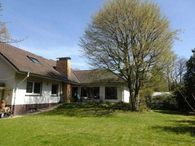 Charmanter Bungalow mit Gartenparadies