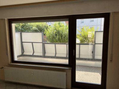 Freundliche, gepflegte 2-Zimmer-Hochparterre-Wohnung mit Einbauküche in Rinteln-Kernstadt