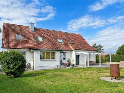 Hübsches, gepflegtes Einfamilienhaus mit Einliegerwohnung in Bentzin auf großzügigem  Grundstück