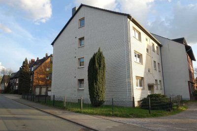 Provisionsfrei, 80 m², 3-Zimmer-Wohnung, Balkon im EG in Oberhausen-Sterkrade, neben LIDL, 165.000 €