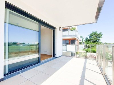 ERSTBEZUG: 2-Zimmer-Wohnung mit 2 Freiflächen und Grünblick