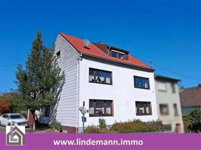 Großzügiges Mehrgenerationenhaus mit Garten