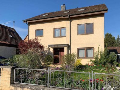 Geschmackvolle, helle 3-ZW in Gerlingen-Gehenbühl mit Balkon und EBK