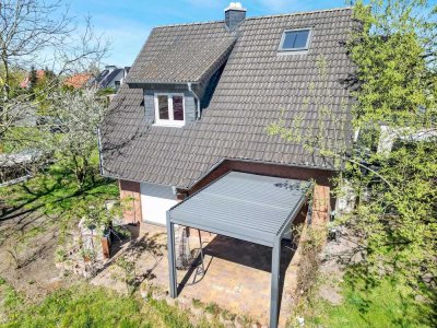 Freistehendes Einfamilienhaus in begehrter Lage von Langenberg mit moderner Einbauküche und Carport!