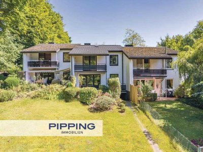 Mitten im Grünen:
"Ruhig gelegenes Reihenhaus mit Garage in Aumühle"