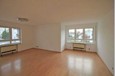 Schöne 5 Zimmer Wohnung in Magstadt