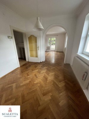 Blick auf die Festung im begehrten Stadtteil Herrnau