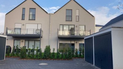 Schöne 5-Zimmer-Wohnung mit gehobener Innenausstattung mit Balkon in Datteln