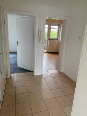 PROVISIONSFREI!!! Schöne geschnittene Wohnung in Saarbrücken-Rodenhof zu vermieten