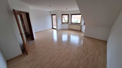 3-Zimmer Wohnung mit Balkon in Neulußheim