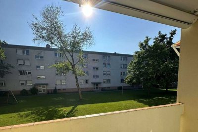 Sehr praktische 3-Zimmer-Wohnung mit sonniger West-Loggia in Karlsfeld
