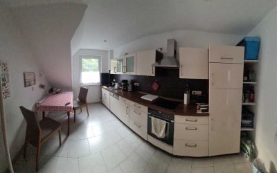 Ruhige 2-Zimmer-Wohnung im 3. OG mit Balkon in Strandnähe