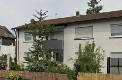 Stilvolle, modernisierte 1,5-Zimmer-Wohnung mit lux. Innenausstattung mit Balkon und EBK
