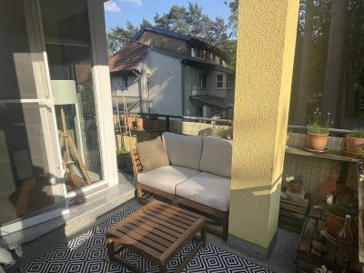 Helle 2-Zimmer-Wohnung mit Balkon und Einbauküche in Bernau (Waldsiedlung)