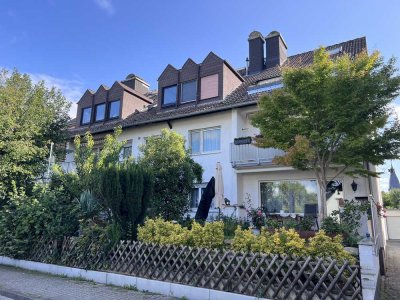 *Hattersheim* Lichtdurchflutete 3-Zimmer-ETW mit Kamin, Süd-West Balkon und Garage !