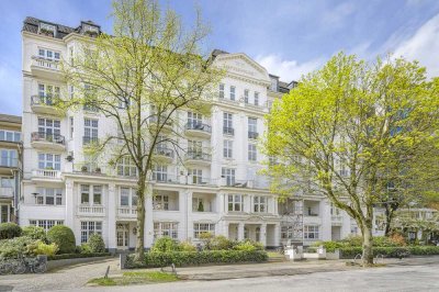 Hofweg Palais - Altbau ETW im Erdgeschoss mit sonnigem Garten und Terrasse