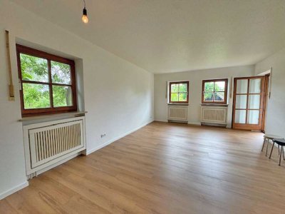 Gauting: Ruhige 2-Zi.-Wohnung mit Balkon - frisch renoviert