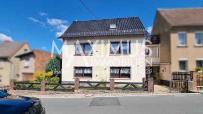Sehr schickes saniertes Haus mit 175m² Wohnfläche und 3 Garagen in Weißenborn