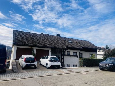 Gemütliche Dachgeschosswohnung - frisch renoviert!