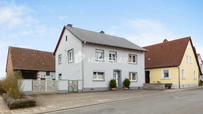 Charmantes Einfamilienhaus mit großzügigem Grundstück und modernisierten Ausstattungen