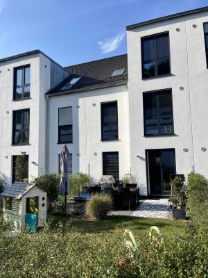 Attraktives, neuwertiges Reihenhaus in Sinzing - bezugsbereit ab Frühjahr 2026, provisionsfrei