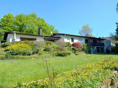 Großzügiges Traumhaus mit viel Potenzial und Top-Lage