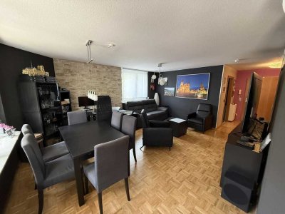 Moderne 3 Zimmer-Erdgeschosswohnung mit Terrasse, Klimaanlage und TG Stellplatz