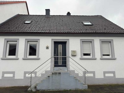 IK| Ramstein -  Schönes 4-Zimmer-Einfamilienhaus in Ramstein zu vermieten