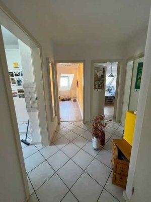 Freundliche Altstadt-Wohnung im Herzen von Bielefeld (Nähe Klosterplatz)