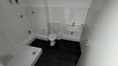 2 Zimmer und neues Duschbad