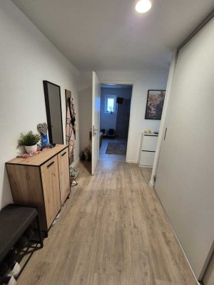 Sonnige 2-Zimmer Wohnung mit Balkon im 1. OG in Burgwedel