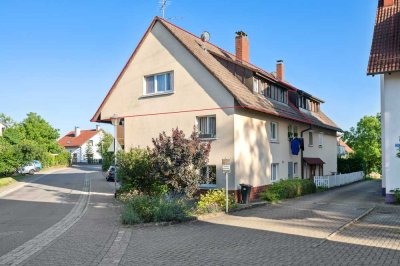 Helle Zwei-Zimmer-Wohnung im Dachgeschoss in ländlicher Lage! (WHG Nr. 9)