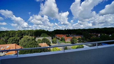 Rarität - Fast ein Penthouse über den Dächern der Stadt - sofort frei !