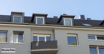 Sehr große Dachgeschosswohnung mit 3 Dachterrassen