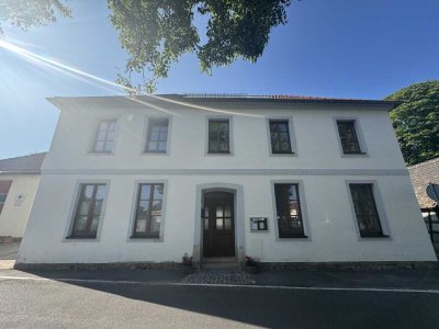 +++Historisches Pfarrhaus mit Charme und Geschichte+++