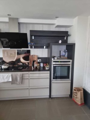 Schöne 4 Zi. Teilmöbilierte Wohnung Bonn Duisdorf