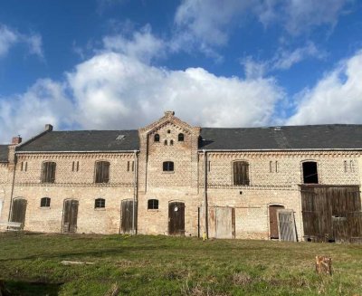 Backsteinspeicher in Deetz, Havelnähe, Baugenehmigung für zwei Wohnungen & Gemeinschaftsbereich